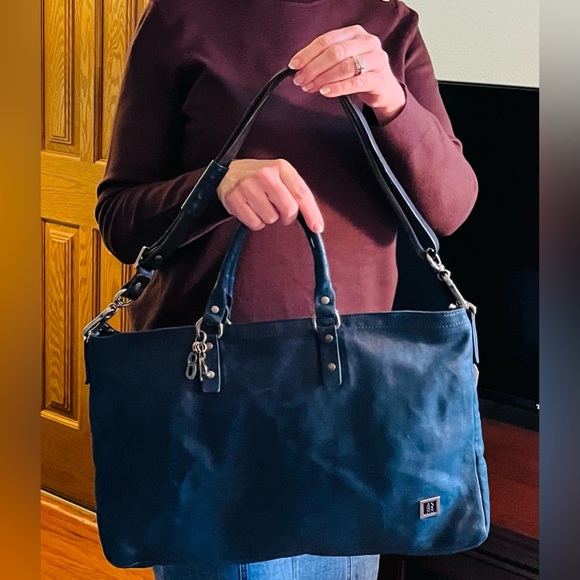 NWT A.S. 98 leather unisex Ocean Blue with black trim zipper satchel bag - Picture 8 of 13